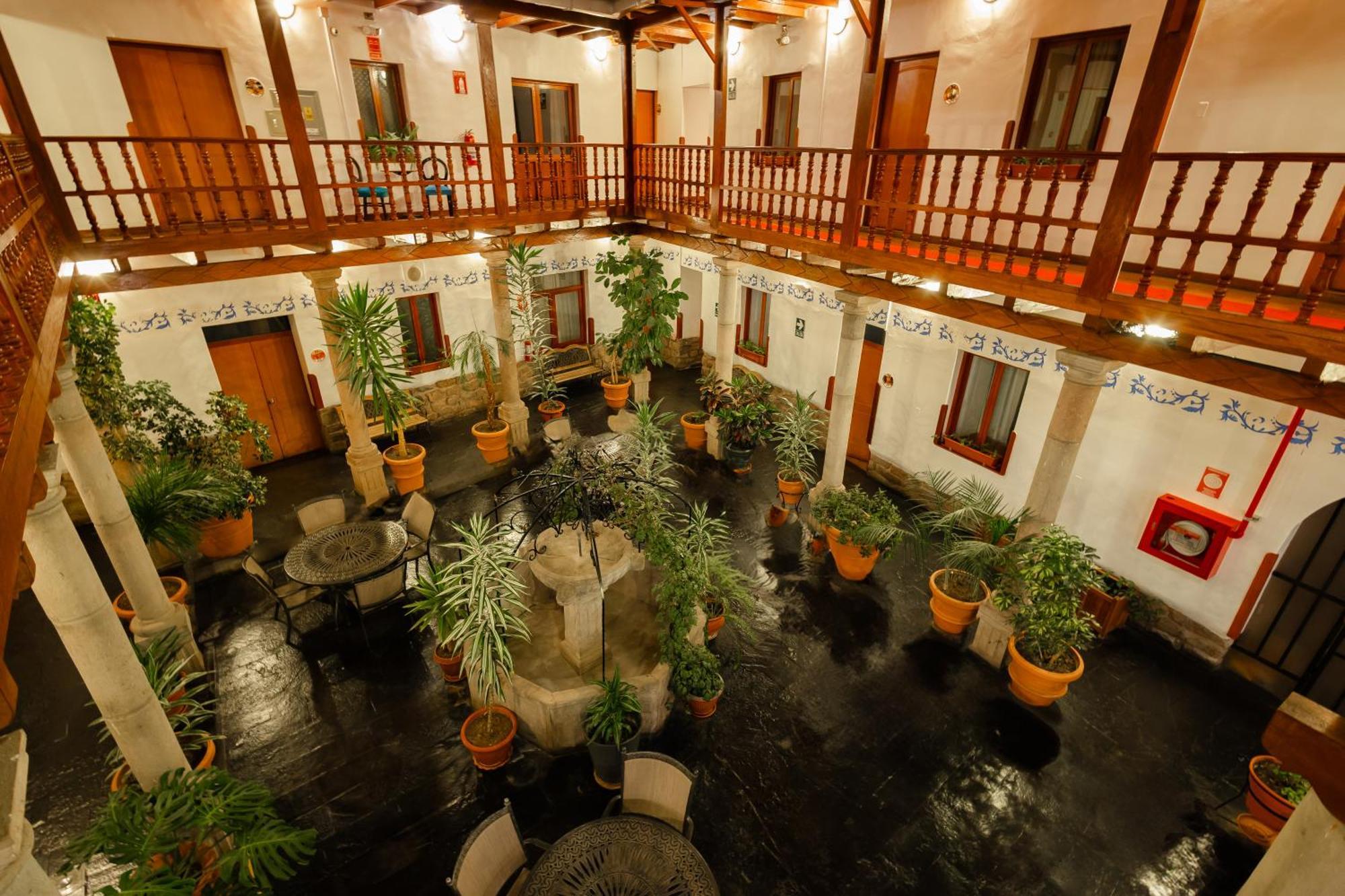 Hotel Hacienda Cusco Plaza Exterior photo
